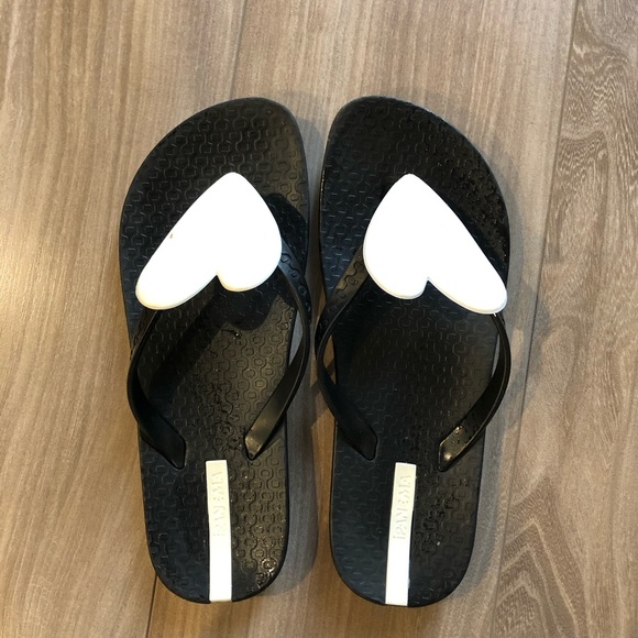 ipanema jelly sandals